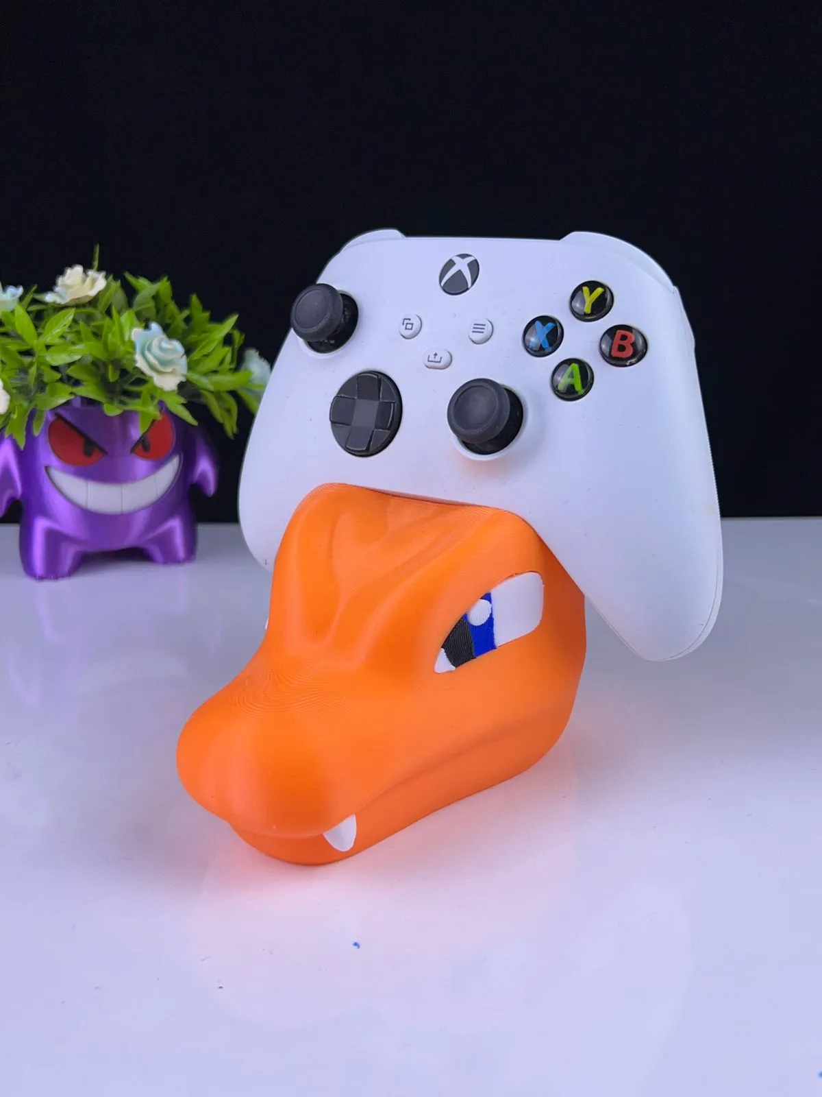 Charizard Holder — 3D-printed controller holder