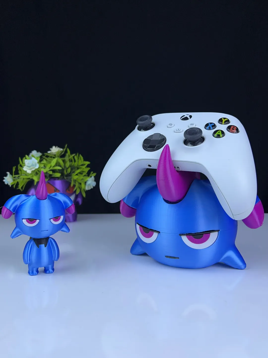 Depresso Holder — 3D-printed controller holder, angle 2